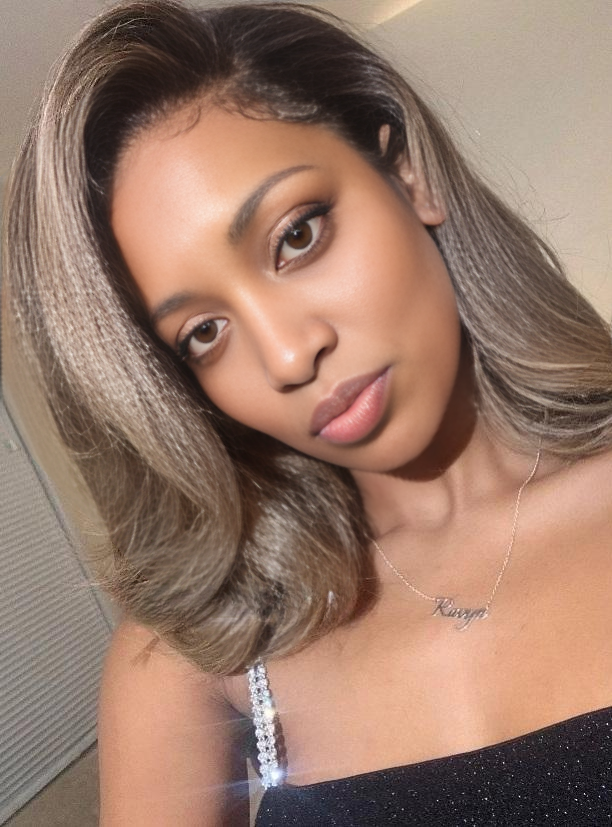 Ash Blonde Wavy Bob Side Part Glueless Lace Wig